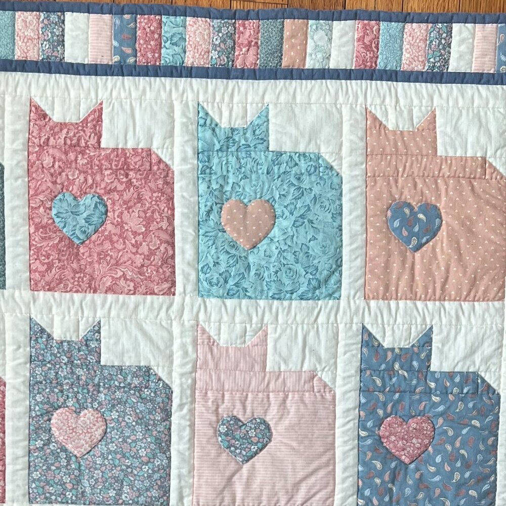 Handmade Hand-Quilted Cozy Cat Baby Quilt / Lap Blanket / Wall Hanging ~ Kittens - Picture 2 of 16